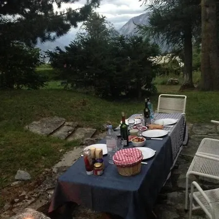 Prive Avec Vue Imprenable Sur Les Alpes Chalet Crans-Montana